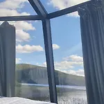 Pyhän Asteli Log Cottages Semesteranläggning (resort) Pyhätunturi