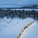 Pyhän Asteli Log Cottages 3*