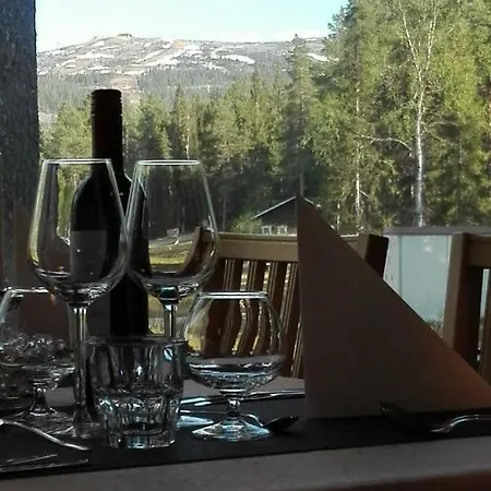 Pyhan Asteli Aurora Igloos & Suites 3* Pyhätunturi